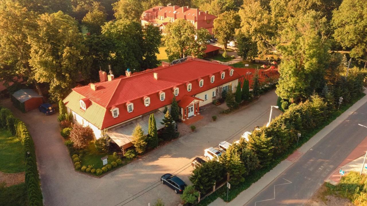 Dwor Ostoia Hotel Rymanow Luaran gambar